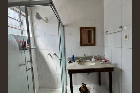 Casa à venda com 130m², 3 quartos e 1 vaga Casa à venda com 130m², 3 quartos e 1 vagaBanheiro