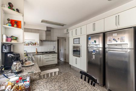 Apartamento à venda com 240m², 3 quartos e 4 vagasCozinha