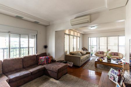 Apartamento à venda com 240m², 3 quartos e 4 vagasSala de Tv