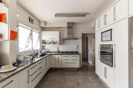 Apartamento à venda com 240m², 3 quartos e 4 vagasCozinha
