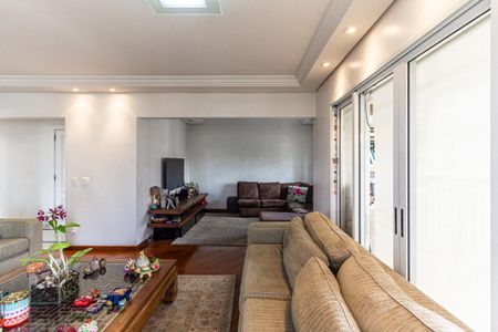 Apartamento à venda com 240m², 3 quartos e 4 vagasSala