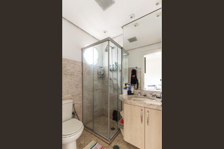 Apartamento à venda com 240m², 3 quartos e 4 vagasBanheiro da Suíte 1