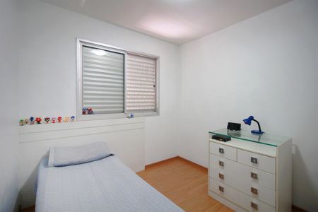 Apartamento à venda com 130m², 4 quartos e 2 vagasQuarto 1