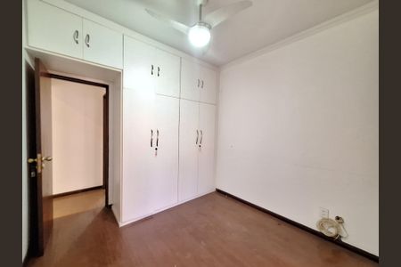 Apartamento à venda com 74m², 2 quartos e 1 vagaQuarto 