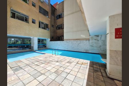 Apartamento à venda com 74m², 2 quartos e 1 vagaÁrea comum