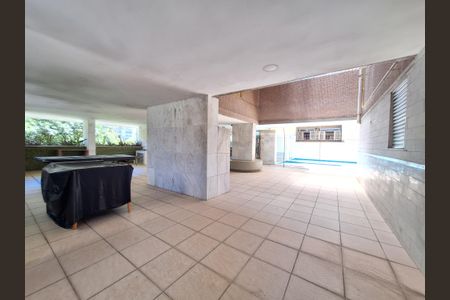 Apartamento à venda com 74m², 2 quartos e 1 vagaÁrea comum