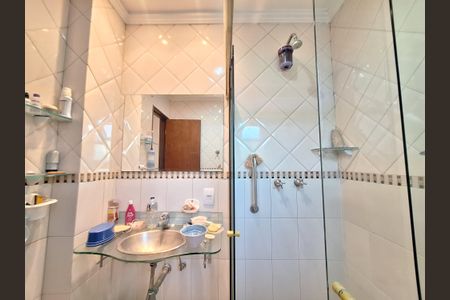 Apartamento à venda com 74m², 2 quartos e 1 vagaBanheiro