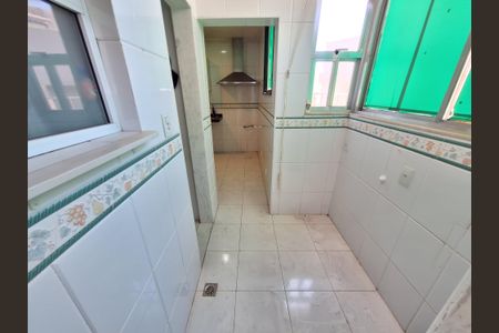 Apartamento à venda com 74m², 2 quartos e 1 vagaÁrea de serviço