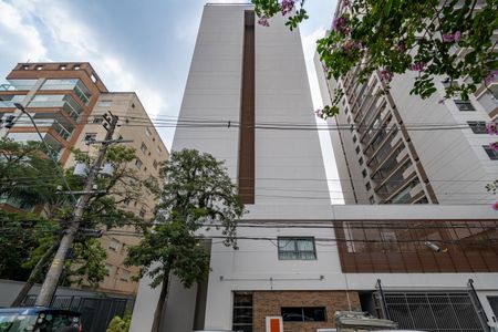 Studio à venda com 28m², 1 quarto e sem vaga Studio à venda com 28m², 1 quarto e sem vagaFachada