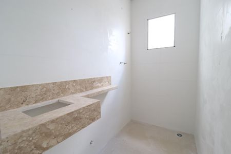 Apartamento à venda com 50m², 2 quartos e 2 vagasBanheiro 2