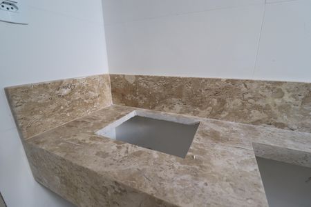 Apartamento à venda com 100m², 3 quartos e 2 vagasBanheiro 