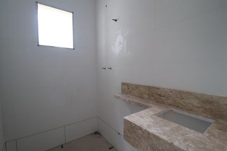 Apartamento à venda com 98m², 2 quartos e 2 vagasBanheiro Quarto 1 suíte