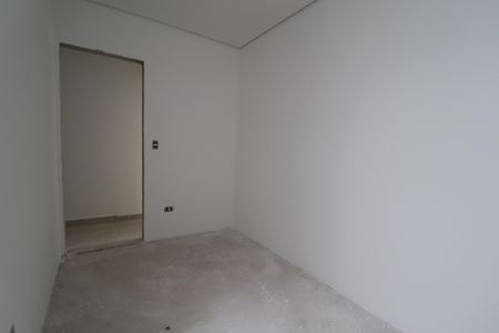 Apartamento à venda com 100m², 2 quartos e 2 vagasQuarto 2