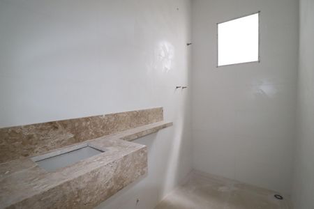 Apartamento à venda com 100m², 2 quartos e 2 vagasBanheiro 2