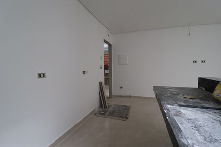 Apartamento à venda com 100m², 2 quartos e 2 vagasCozinha