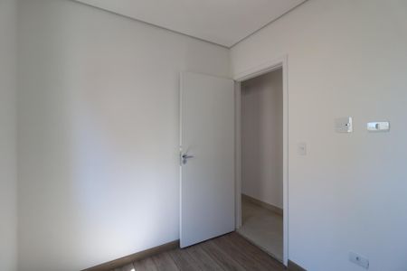 Apartamento à venda com 180m², 3 quartos e 2 vagasQuarto 1