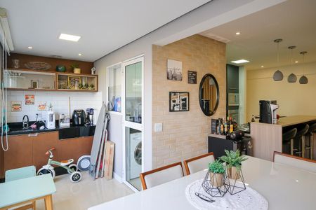 Apartamento à venda com 77m², 2 quartos e 1 vagaVaranda da Sala