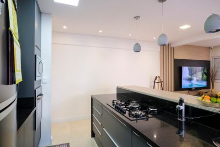 Apartamento à venda com 77m², 2 quartos e 1 vagaCozinha