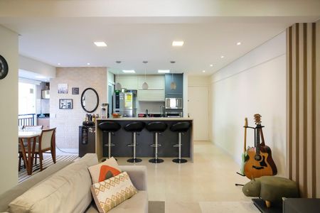 Apartamento à venda com 77m², 2 quartos e 1 vagaSala