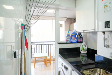 Apartamento à venda com 77m², 2 quartos e 1 vagaÁrea de serviço