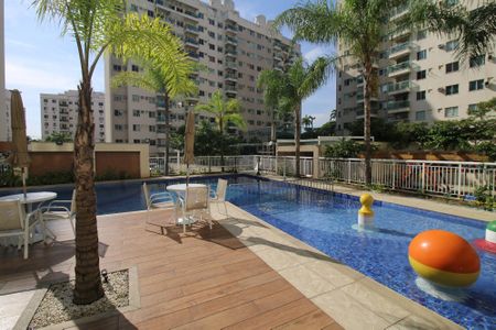Apartamento à venda com 57m², 2 quartos e 1 vagaÁrea comum - Piscina