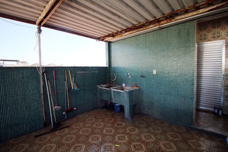 Apartamento à venda com 180m², 3 quartos e 1 vagaÁrea de Serviço