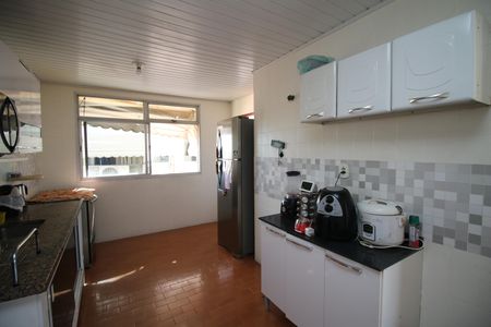 Apartamento à venda com 180m², 3 quartos e 1 vagaCozinha