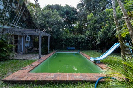 Casa à venda com 400m², 4 quartos e 15 vagasPiscina