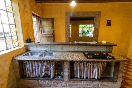 Casa à venda com 400m², 4 quartos e 15 vagasCozinha