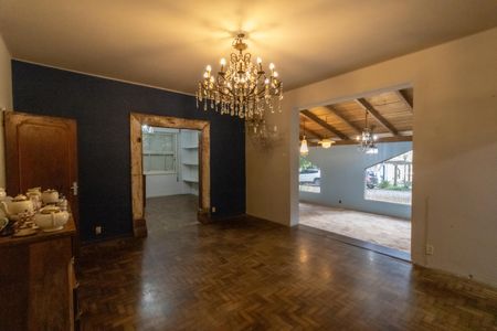 Casa à venda com 400m², 4 quartos e 15 vagasSala