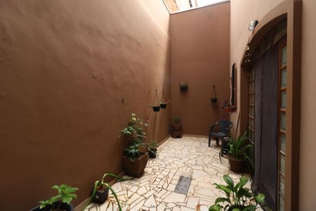 Casa à venda com 235m², 4 quartos e 6 vagasCasa 2 - Quintal