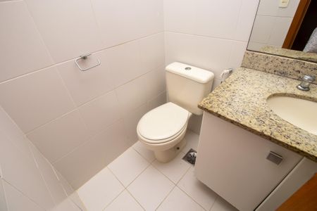 Apartamento à venda com 85m², 3 quartos e 1 vagaBanheiro Social