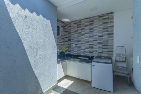 Casa à venda com 178m², 3 quartos e 2 vagas Casa à venda com 178m², 3 quartos e 2 vagasÁrea de serviço