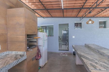 Casa à venda com 178m², 3 quartos e 2 vagas Casa à venda com 178m², 3 quartos e 2 vagasÁrea comum