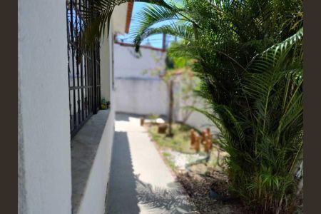 Casa à venda com 184m², 3 quartos e 3 vagas