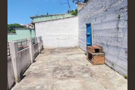 Casa à venda com 184m², 3 quartos e 3 vagas