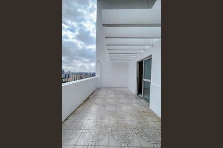 Apartamento à venda com 100m², 3 quartos e 2 vagasVaranda