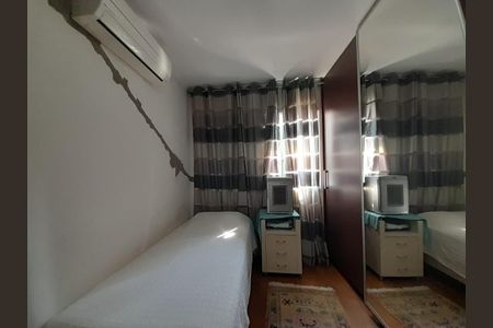 Casa de condomínio à venda com 190m², 3 quartos e 3 vagas