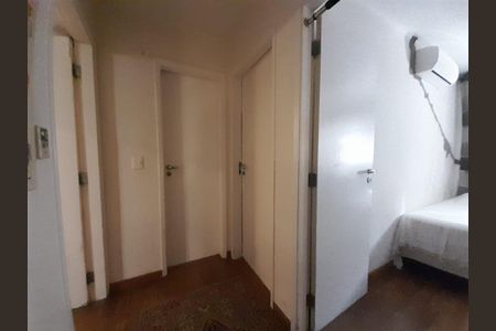 Casa de condomínio à venda com 190m², 3 quartos e 3 vagas