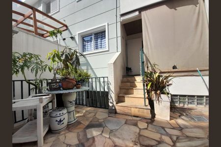 Casa de condomínio à venda com 190m², 3 quartos e 3 vagas