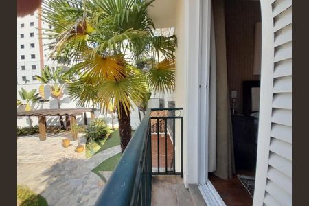 Casa de condomínio à venda com 190m², 3 quartos e 3 vagas