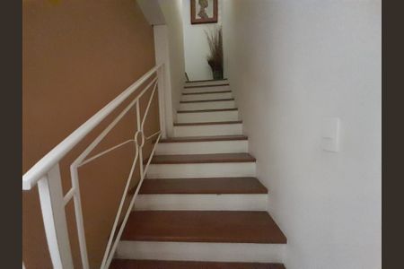 Casa de condomínio à venda com 190m², 3 quartos e 3 vagas