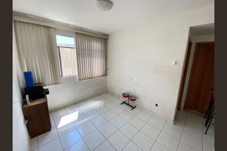 Apartamento à venda com 34m², 1 quarto e 1 vaga Apartamento à venda com 34m², 1 quarto e 1 vagaSala