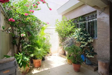 Casa à venda com 181m², 3 quartos e 1 vagaGaragem