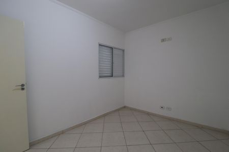 Apartamento à venda com 70m², 2 quartos e 2 vagasQuarto 