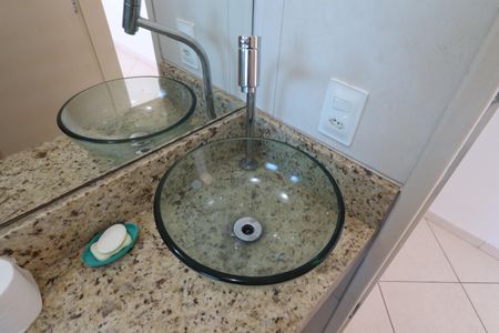 Apartamento à venda com 70m², 2 quartos e 2 vagasBanheiro