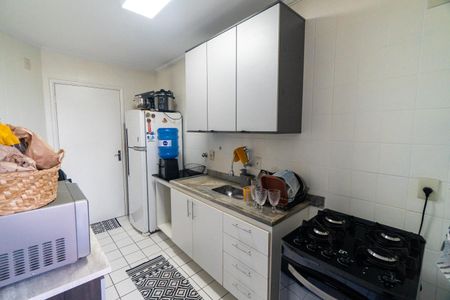 Apartamento à venda com 62m², 2 quartos e 1 vagaCozinha