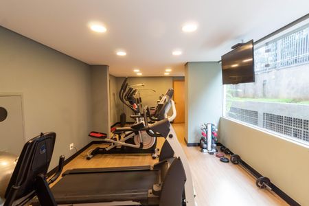Apartamento à venda com 260m², 4 quartos e 3 vagas Apartamento à venda com 260m², 4 quartos e 3 vagasÁrea comum - Academia