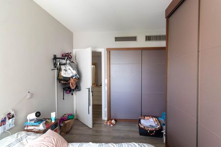 Apartamento à venda com 260m², 4 quartos e 3 vagas Apartamento à venda com 260m², 4 quartos e 3 vagasQuarto 3