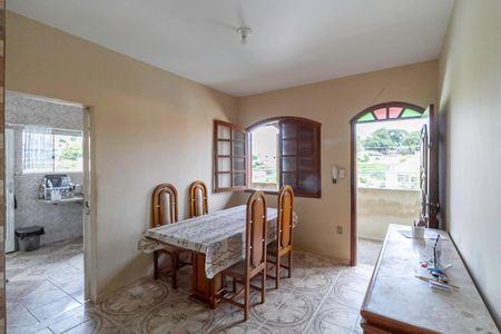 Casa à venda com 360m², 4 quartos e 4 vagas Casa à venda com 360m², 4 quartos e 4 vagasCopa